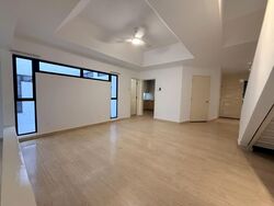 Villa Delle Rose (D10), Condominium #573326271